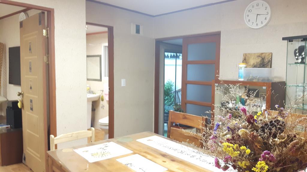 Lydia Craft Guesthouse سيول المظهر الخارجي الصورة